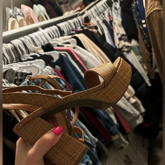 Marc Fisher Cognac Block Heel Ankle Strap 8.5 - Picture 5 of 6